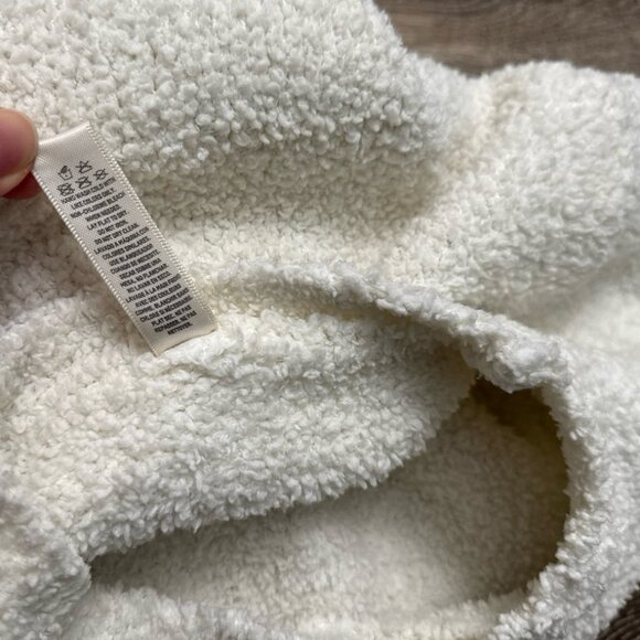 Skims fuzzy knit t-shirt slim fit Sherpa top size s/m off white plush tee - Picture 3 of 11